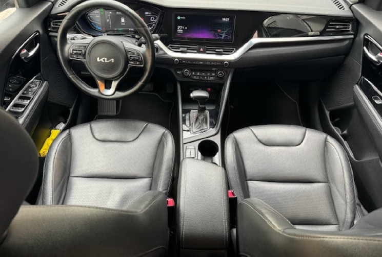KIA NIRO lounge 1.6 141 cv hybride essence origine France 2em main / carplay / cuir / tel / gps 