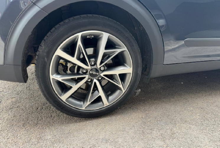 KIA NIRO lounge 1.6 141 cv hybride essence origine France 2em main / carplay / cuir / tel / gps 