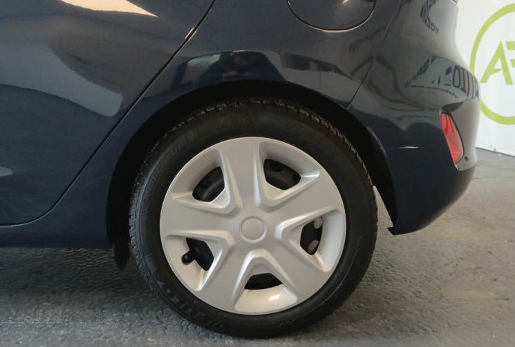 FORD FIESTA VII 85 cv 1.5 TDCI FINITION TREND ENTRETIEN A JOUR ET SUIVI 