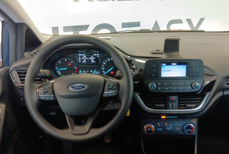 FORD FIESTA VII 85 cv 1.5 TDCI FINITION TREND ENTRETIEN A JOUR ET SUIVI 