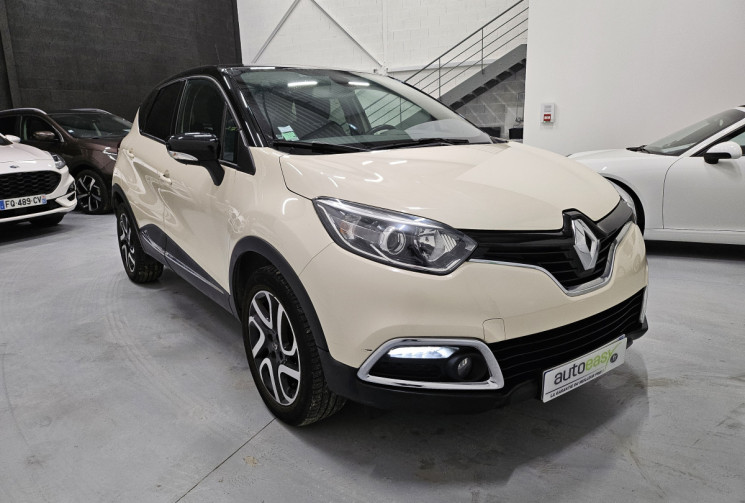 Renault CAPTUR 1.2 tce 120 cv intens / 1° main / suivi renault