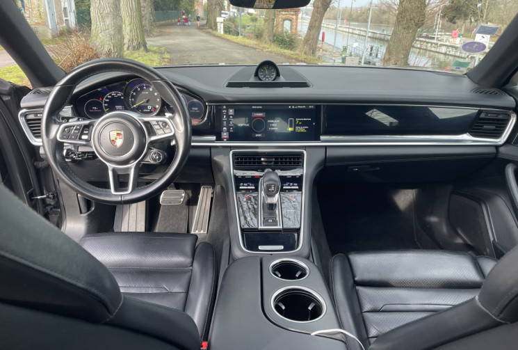 Porsche PANAMERA SPT TURISMO  2.9 DFi V6 4 E-Hybrid 462 // VEHICULE FRANCAIS