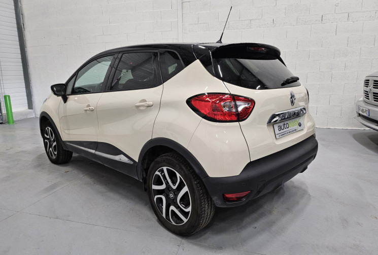 Renault CAPTUR 1.2 tce 120 cv intens / 1° main / suivi renault