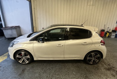 PEUGEOT 208 1.5 BlueHdi 100 GT LINE TOIT PANORAMIQUE