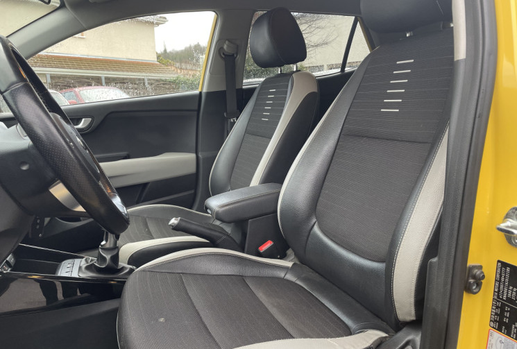 Kia STONIC 1.0 T-GDi / 120 CH / Launch Edition