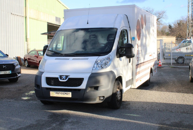 Peugeot BOXER 2.2 hDI  130  FOOD TRUCK   TARIF HT ! EQUIPE !!!!