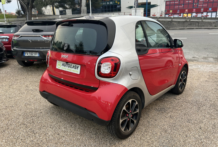SMART Fortwo III 1.0 71 Ch PASSION * GPS * CAMERA DE RECULE *