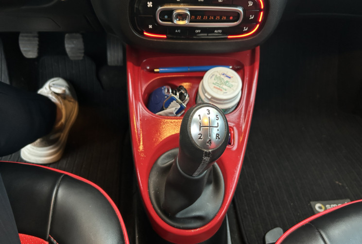SMART Fortwo III 1.0 71 Ch PASSION * GPS * CAMERA DE RECULE *