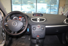 Renault CLIO III 85 CV BOITE AUTOMATIQUE !!!