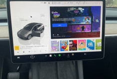 TESLA MODEL Y STANDARD PROPULSION 300 CH //  1ERE MAIN GARANTIE JUSQU'EN 2032 OU 160 000 KM