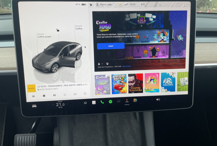 TESLA MODEL Y STANDARD PROPULSION 300 CH //  1ERE MAIN GARANTIE JUSQU'EN 2032 OU 160 000 KM