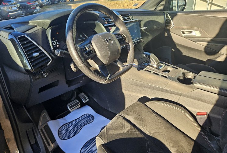 DS DS 7 CROSSBACK 1.5 BLUE HDI 130 EAT8 PERFORMANCE LINE