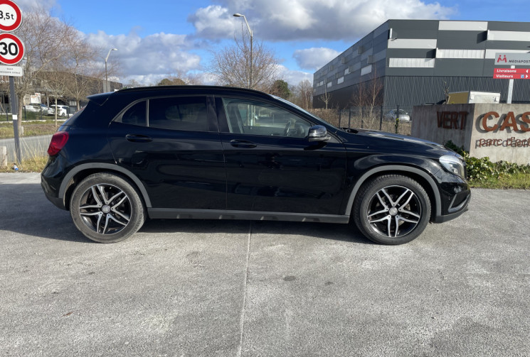 Mercedes GLA 170 cv 220 CDi 7G-DCT SENSATION * Caméra * Sièges Chauffants