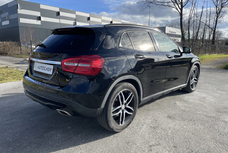 Mercedes GLA 170 cv 220 CDi 7G-DCT SENSATION * Caméra * Sièges Chauffants