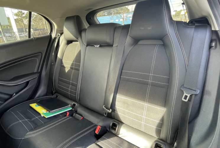 Mercedes GLA 170 cv 220 CDi 7G-DCT SENSATION * Caméra * Sièges Chauffants