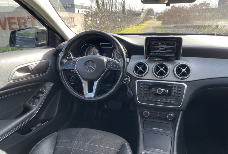 Mercedes GLA 170 cv 220 CDi 7G-DCT SENSATION * Caméra * Sièges Chauffants