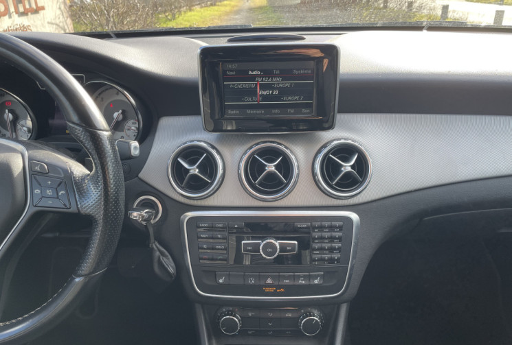 Mercedes GLA 170 cv 220 CDi 7G-DCT SENSATION * Caméra * Sièges Chauffants