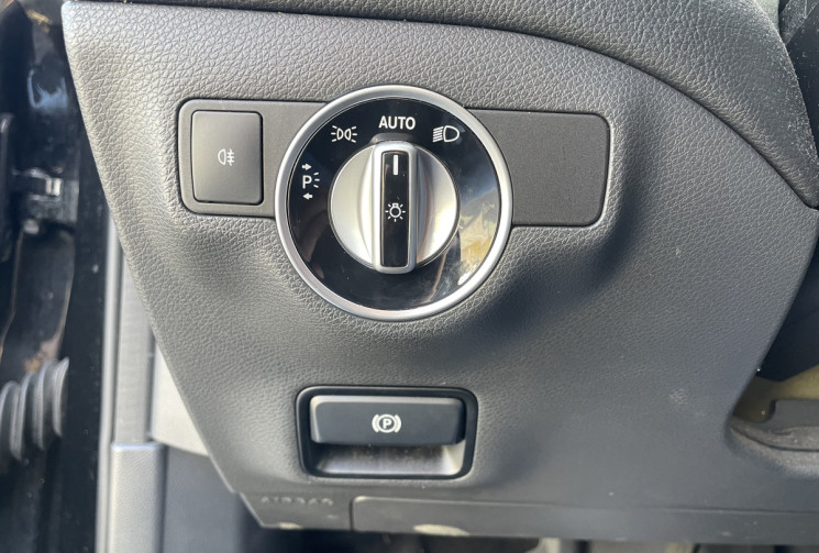 Mercedes GLA 170 cv 220 CDi 7G-DCT SENSATION * Caméra * Sièges Chauffants