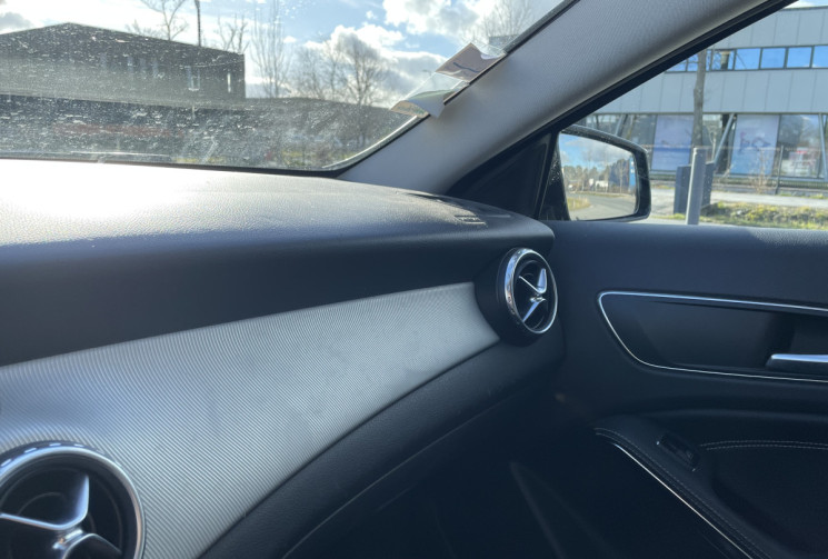 Mercedes GLA 170 cv 220 CDi 7G-DCT SENSATION * Caméra * Sièges Chauffants