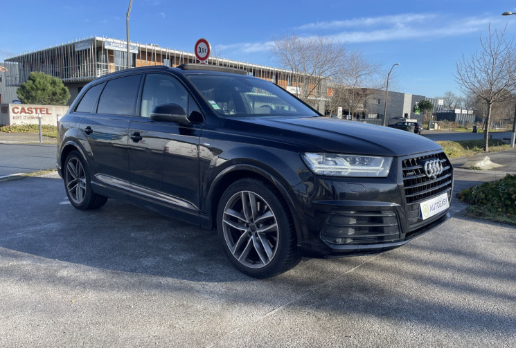 Audi Q7 S-LINE 3.0 TDI V6 272 cv Quattro Tiptronic8 7 places * Full Option