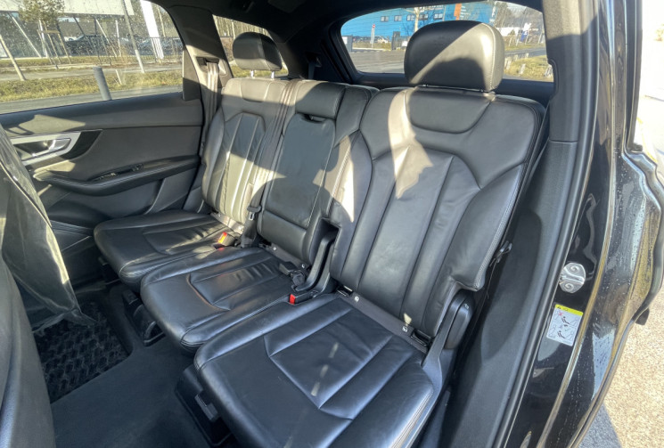 Audi Q7 S-LINE 3.0 TDI V6 272 cv Quattro Tiptronic8 7 places * Full Option