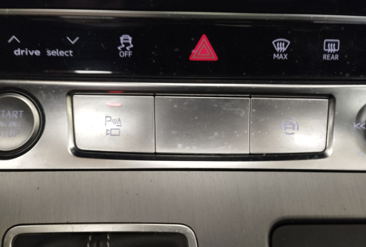 Audi A6 Avant 40 TDI 204ch S line S tronic