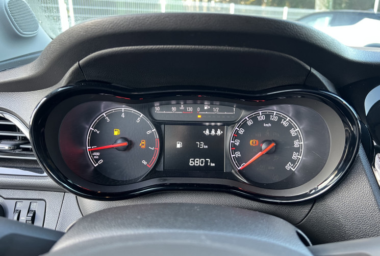 Opel Karl 1.0 73 Rocks / Seulement 6800 km / Climatisation / Carplay / Moteur à Chaine