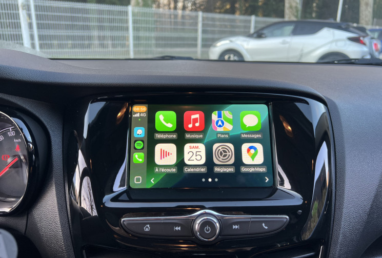 Opel Karl 1.0 73 Rocks / Seulement 6800 km / Climatisation / Carplay / Moteur à Chaine