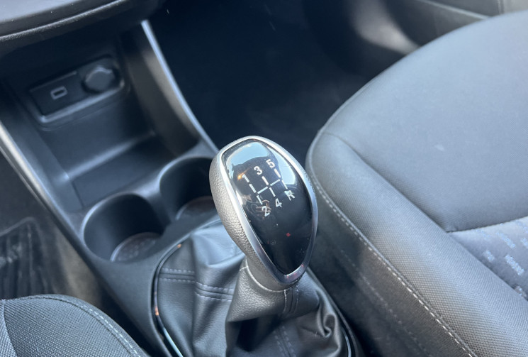 Opel Karl 1.0 73 Rocks / Seulement 6800 km / Climatisation / Carplay / Moteur à Chaine