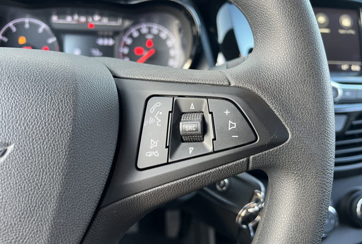 Opel Karl 1.0 73 Rocks / Seulement 6800 km / Climatisation / Carplay / Moteur à Chaine