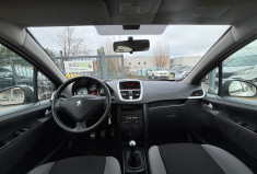 Peugeot 207 1.4 / Trendy /  88 ch  Clim DISTRIB OK