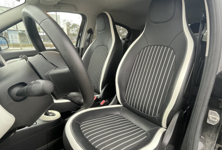 Renault Twingo INTENS 95 cv 0.9 TCe EDC6 S&S * Carplay * Caméra * Boite Auto