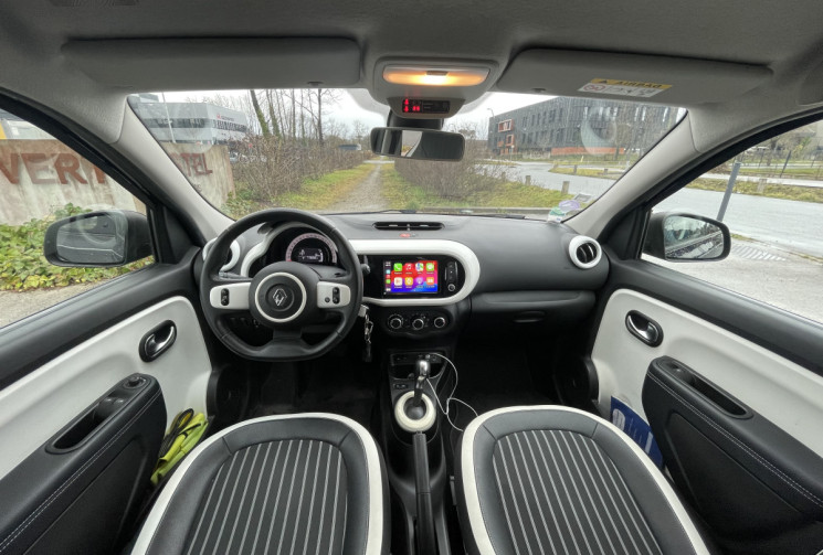 Renault Twingo INTENS 95 cv 0.9 TCe EDC6 S&S * Carplay * Caméra * Boite Auto