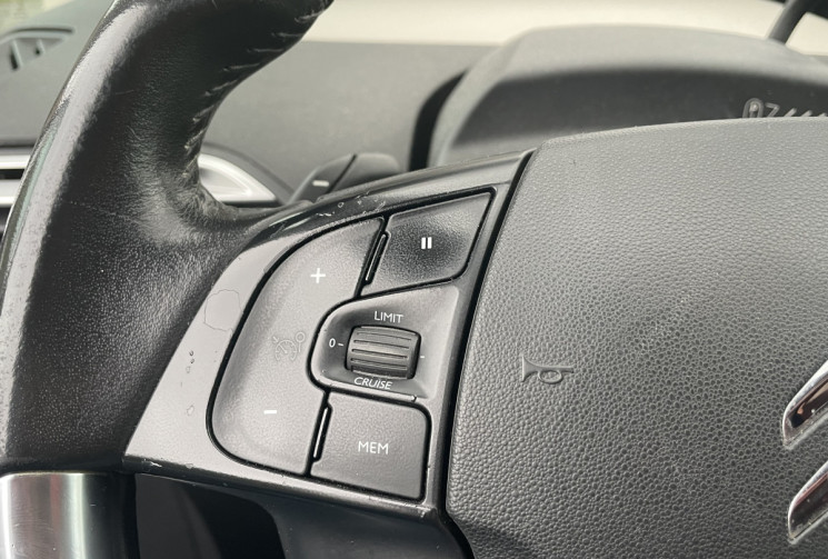 Citroën C4 SpaceTourer 1.2 THP S&S RIP CURL 130 COURROIE DE DISTRIBUTION OK // 7 PLACES