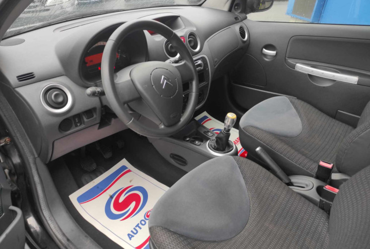 CITROEN C2 1.1 60 CH PHASE 2 TBE DISTRIB NEUVE