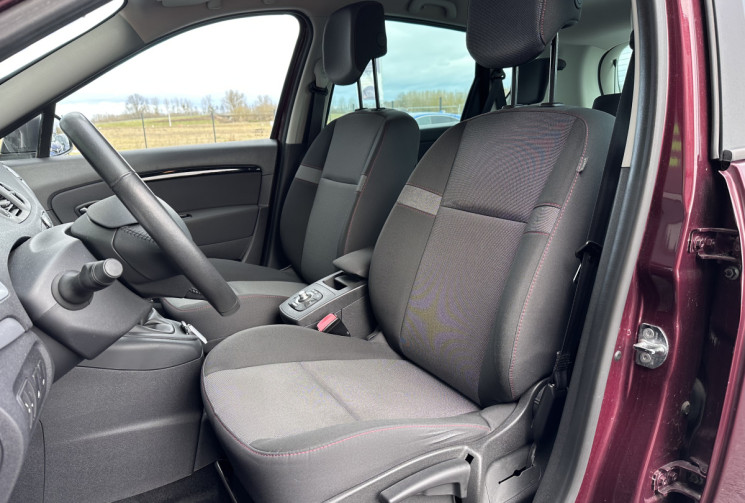 RENAULT SCENIC III Phase 2 1.2 TCe 115 cv Energy ZEN - 1ère main - Suivi Renault
