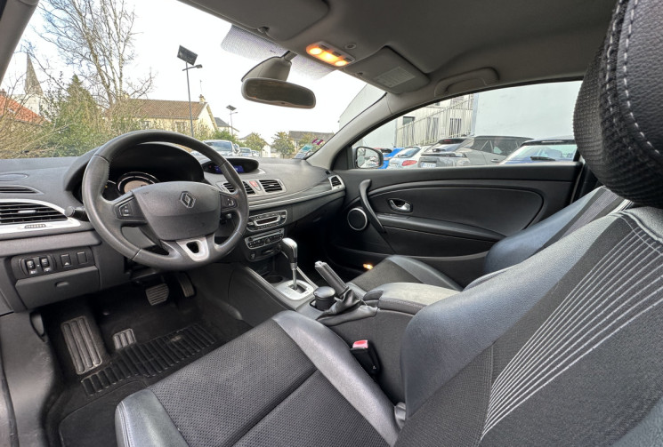 Renault Megane III (D95) 1.5 dCi 110ch FAP Dynamique EDC eco² Euro5