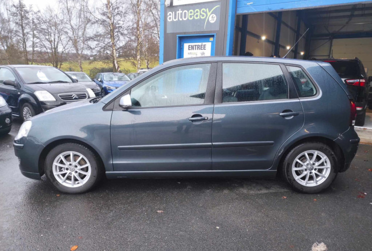 VOLKSWAGEN POLO 9N 1.4 TDI 80 CH BLUEMOTION 5 PORTES CLIM 1ERE MAIN