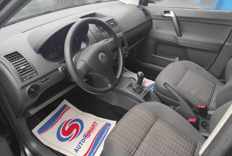 VOLKSWAGEN POLO 9N 1.4 TDI 80 CH BLUEMOTION 5 PORTES CLIM 1ERE MAIN