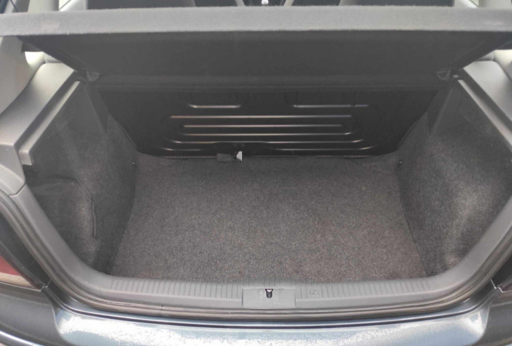VOLKSWAGEN POLO 9N 1.4 TDI 80 CH BLUEMOTION 5 PORTES CLIM 1ERE MAIN
