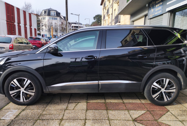 Peugeot 5008 1.6 THP EAT8  180 cv GT / 1ère main / Suivi Peugeot / 7 Places