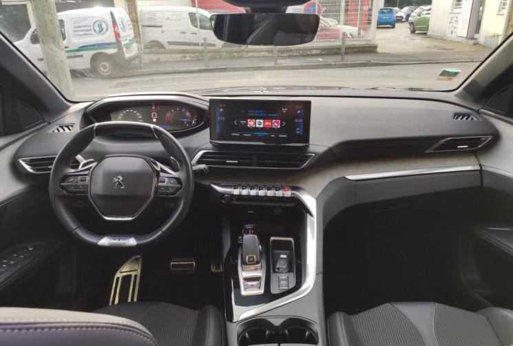 Peugeot 5008 1.6 THP EAT8  180 cv GT / 1ère main / Suivi Peugeot / 7 Places
