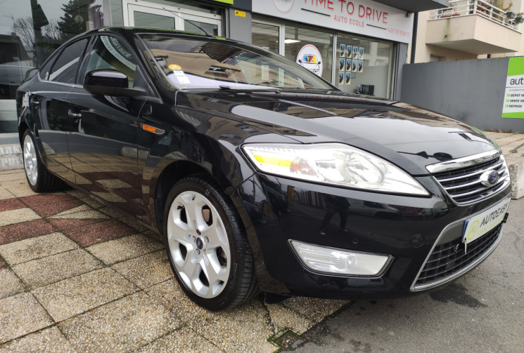 Ford MONDEO 2.0 TDCI GHIA X / 1er Main 