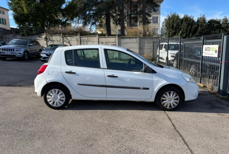 Renault Clio 75 CH ACCESS 5 PLACES 