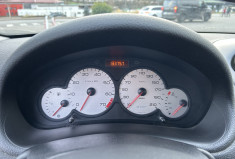 Peugeot 206 1.4 i 16V 90cv