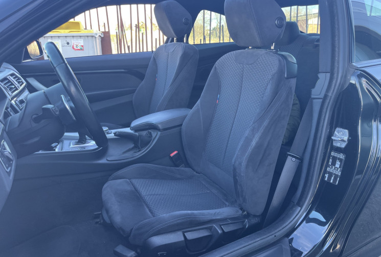 BMW Série 4 Coupé 420i 184 cv BVA (F32) Pack M / Suivi BMW / Toit Ouvrant / Caméra 360 / Tête haute