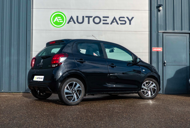 PEUGEOT 108 1.0 e-VTI 69 Allure Chaine de distribution Révision à jour 