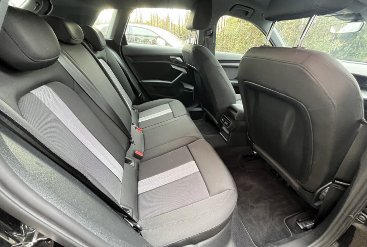 AUDI A3 Sportback IV 35 TDI S TRONIC 150cv BVA / CARPLAY / Sièges chauffants 