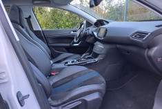 Peugeot 308 1.2 130ch Tech Edition EAT8 Toit panoramique / Idem GT Line