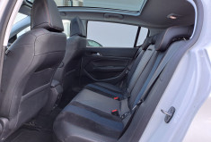 Peugeot 308 1.2 130ch Tech Edition EAT8 Toit panoramique / Idem GT Line